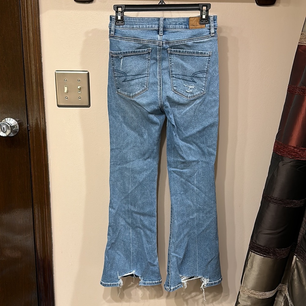 NEW American eagle flared jeans - Picture 2 of 2